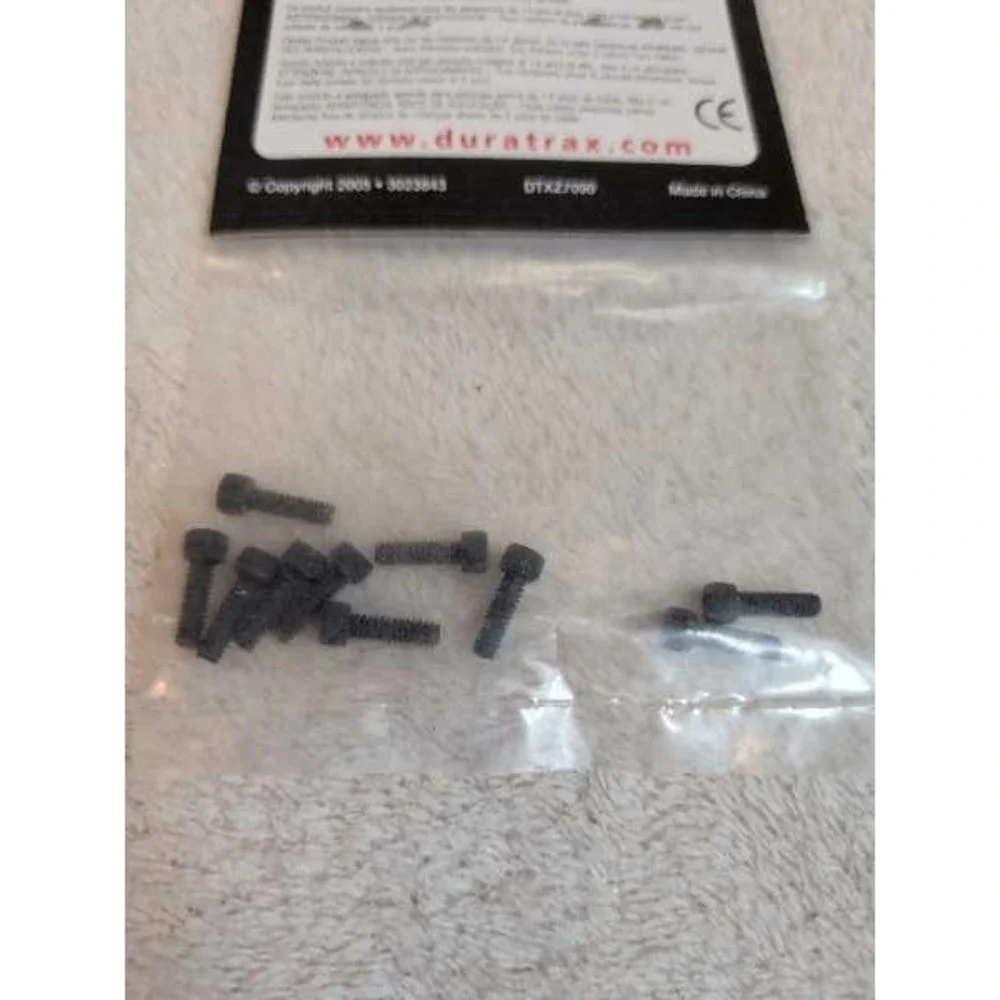 Duratrax DTXC8635 Screw 4-40 x 3/8